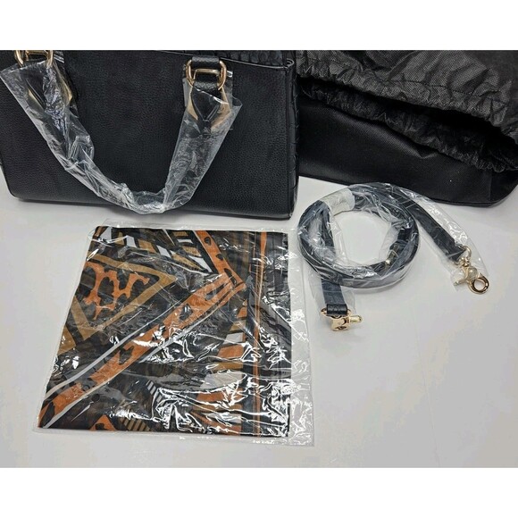 Bob Mackie Bradford Exchange Black Faux Leather Handbag New W/Dust Cover - Picture 6 of 12